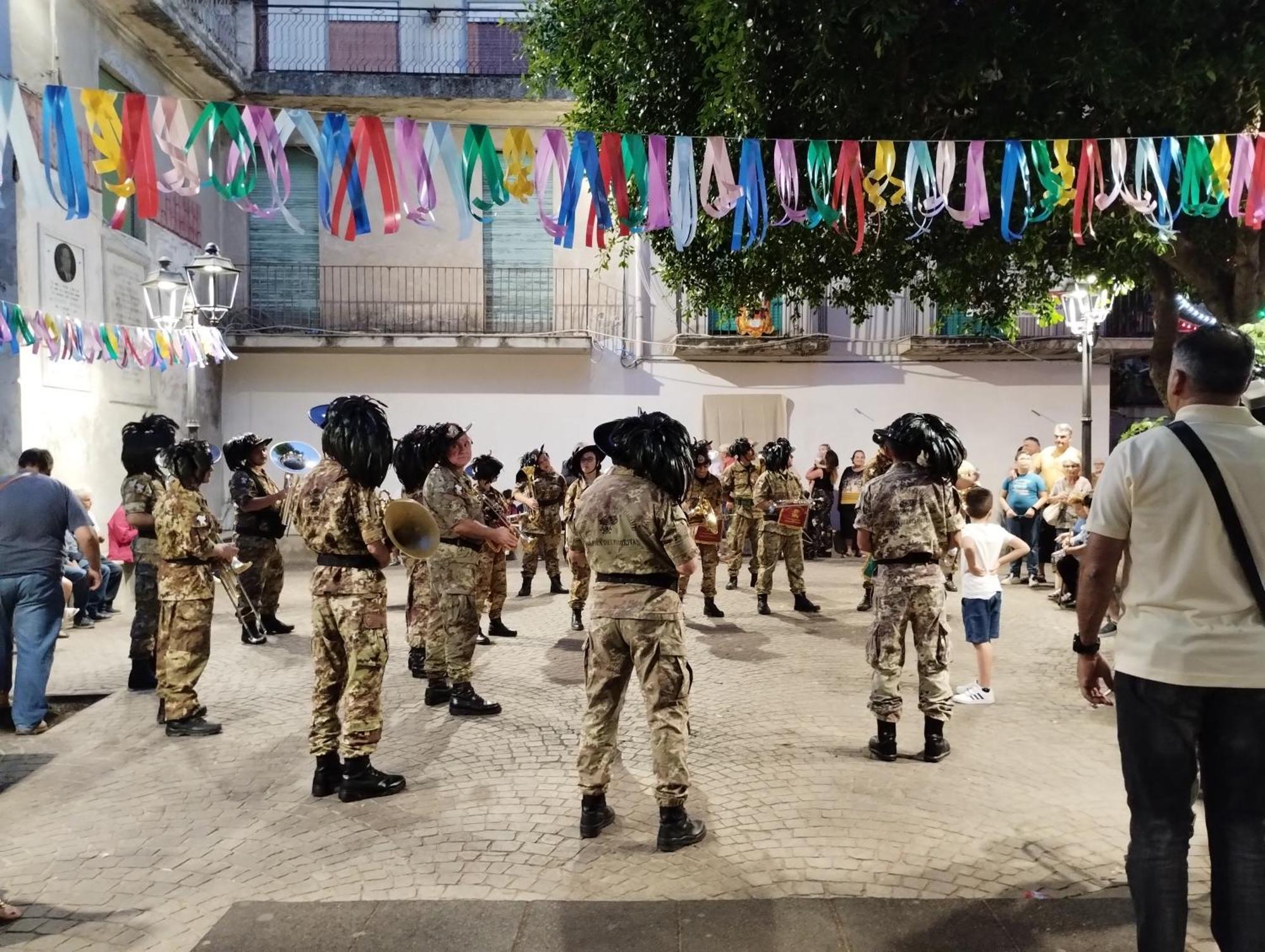 La Camera Nel Villaggio Mesina Exterior foto